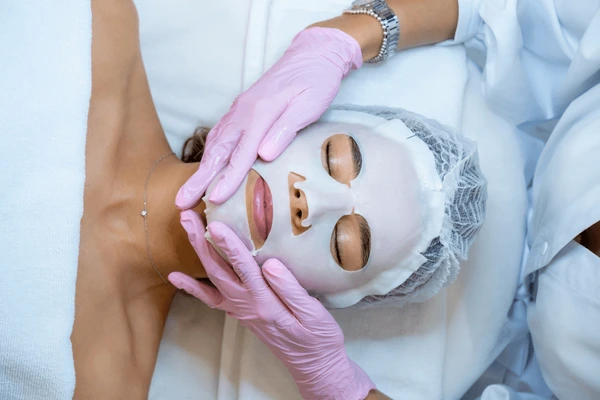 How the Fire and Ice facial works